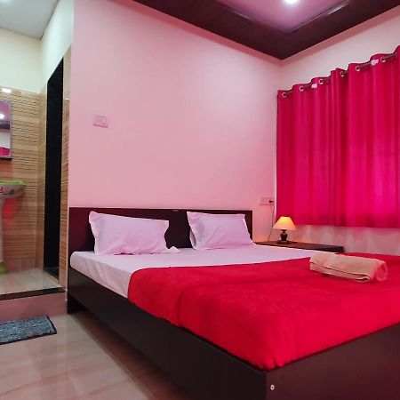 Serina House Mālvan 외부 사진